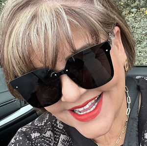 Meet your Posher, Maria